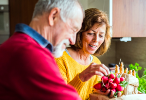 Image of a senior couple in the spring